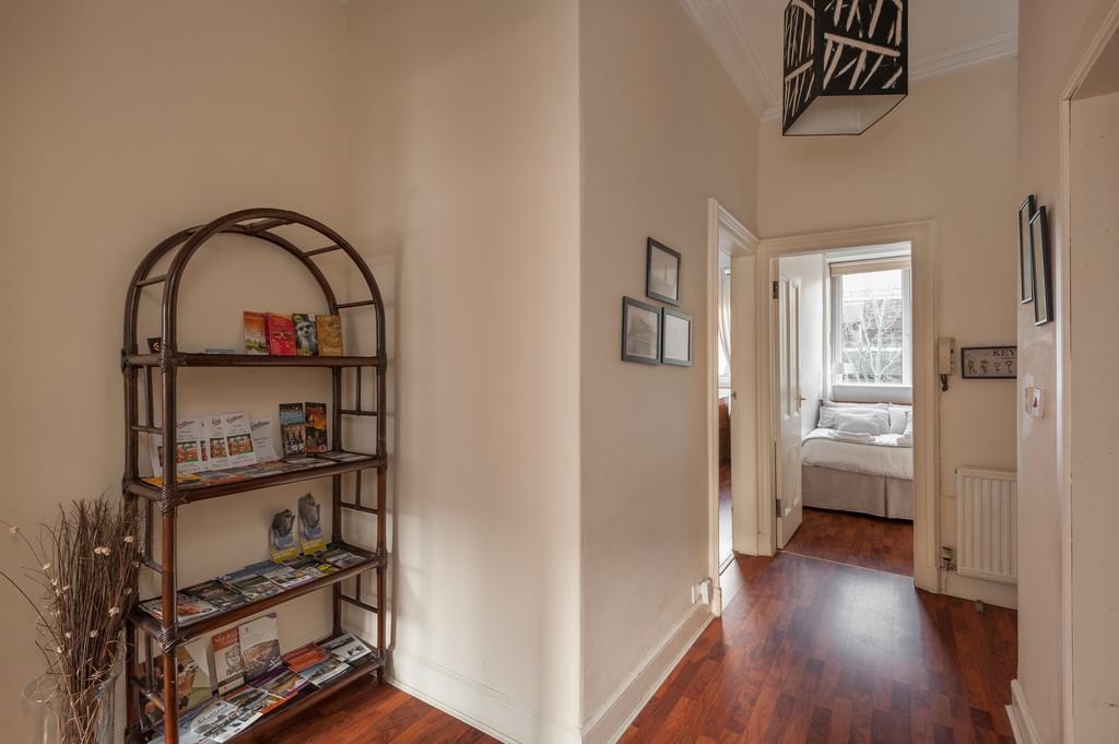Pitt Street Apartment Beautiful Spacious Apartment Free Parking And Free Sanitizer Эдинбург Номер фото
